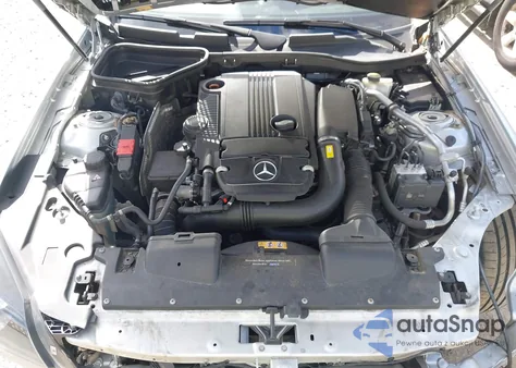 2014 Mercedes-Benz Slk 250 z USA, uszkodzony, nr VIN WDDPK4HA8EF084317